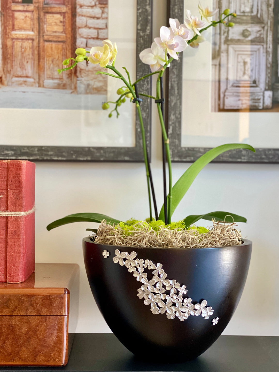 Jaifah Malee Mango Wood Bowl with Pewter Floral Accent– My Trove Box